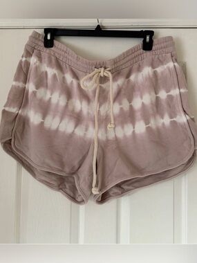 Universal Thread Tie Dye Shorts